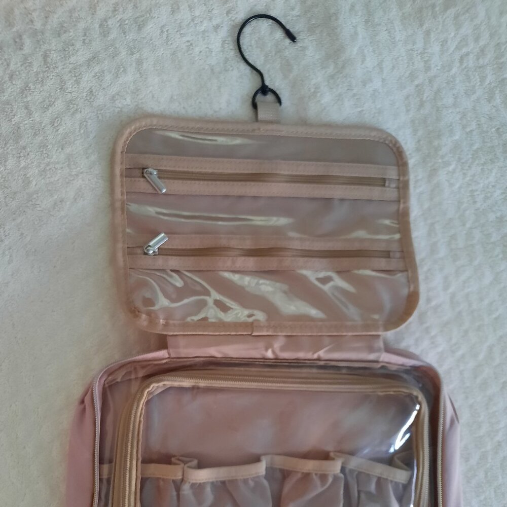 BAGSMART Toiletry Bag - Picture 4 of 7